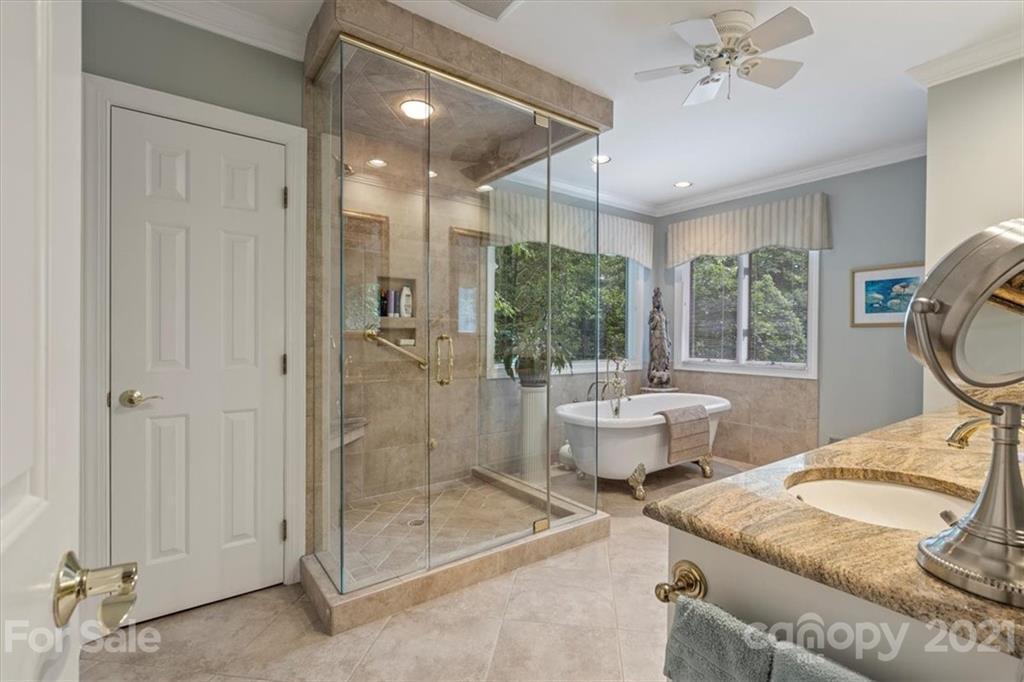 5 Sandy Cove Road Lake Wylie, SC 29710 - Photo 30 of 48 Gallery Image 30