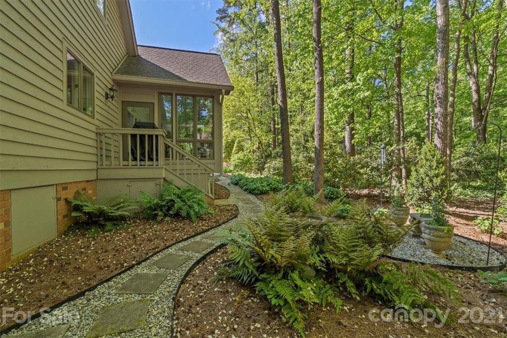 5 Sandy Cove Road Lake Wylie, SC 29710 - Photo 47 of 48 Gallery Image 47