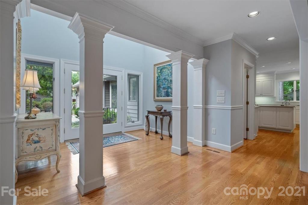 5 Sandy Cove Road Lake Wylie, SC 29710 - Photo 6 of 48 Gallery Image 6
