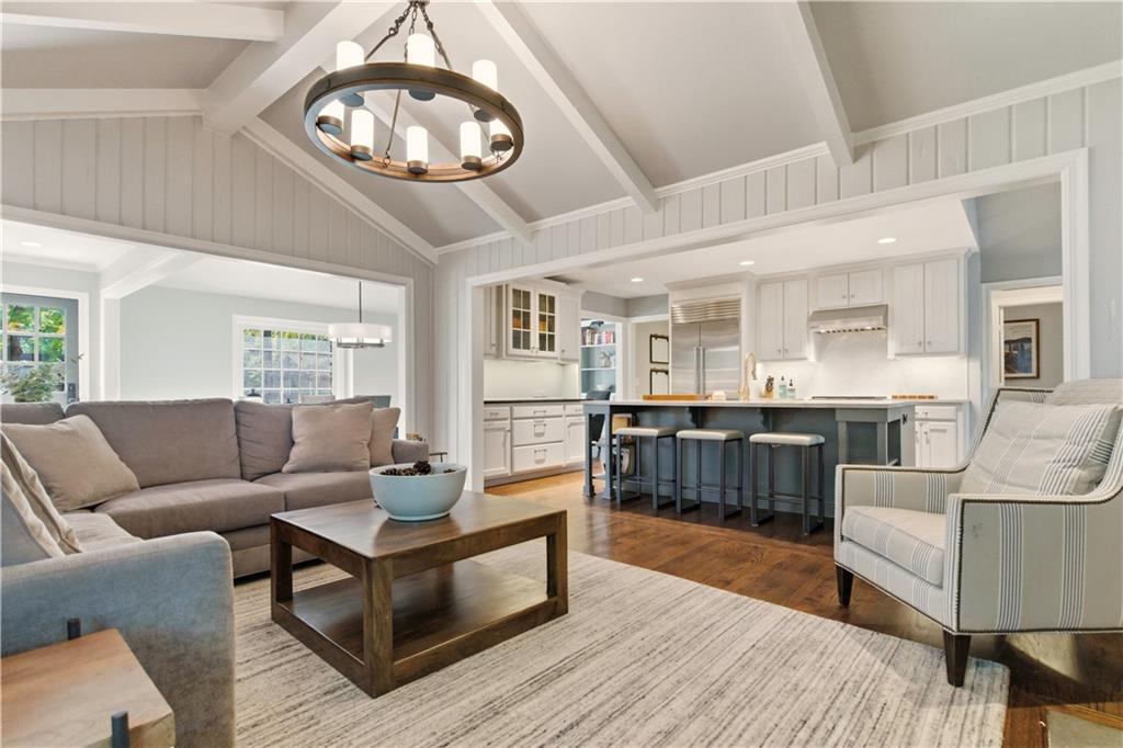 3204 West 81st Terrace Leawood, KS 66206 - Photo 13 of 68