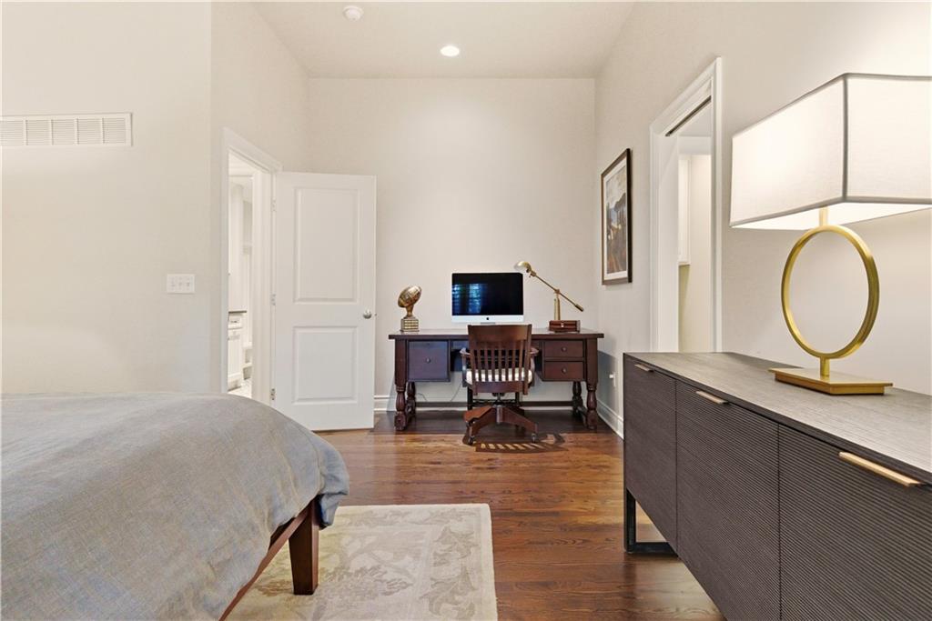 3204 West 81st Terrace Leawood, KS 66206 - Photo 29 of 68