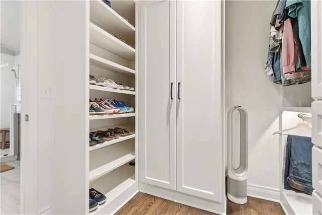 $1,100,000 | 3204 West 81st Terrace, Leawood, KS 66206