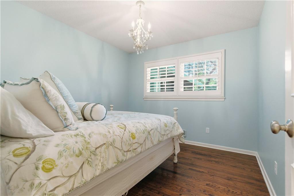 3204 West 81st Terrace Leawood, KS 66206 - Photo 38 of 68