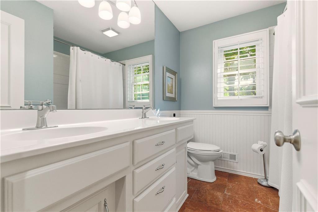 3204 West 81st Terrace Leawood, KS 66206 - Photo 41 of 68