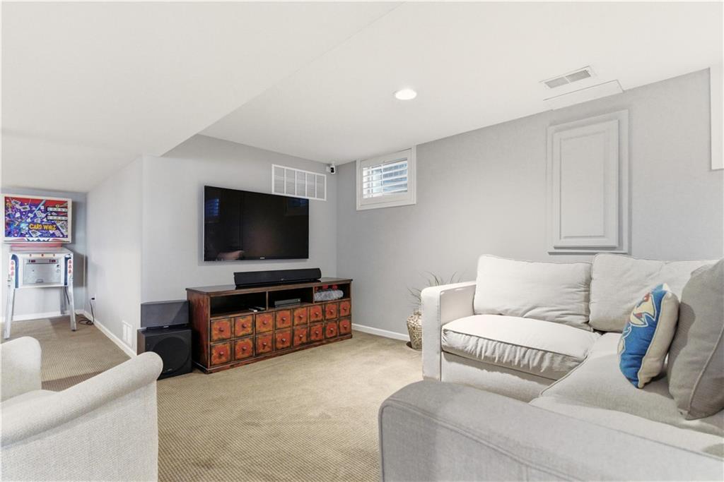 3204 West 81st Terrace Leawood, KS 66206 - Photo 52 of 68