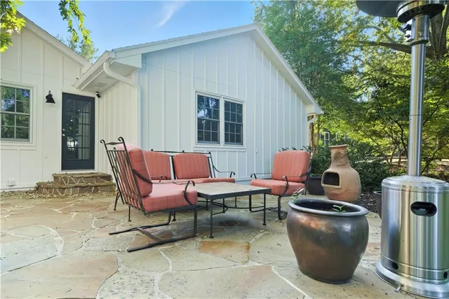 $1,100,000 | 3204 West 81st Terrace, Leawood, KS 66206