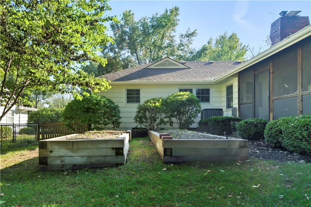 3204 West 81st Terrace Leawood, KS 66206 - Photo 62 of 68