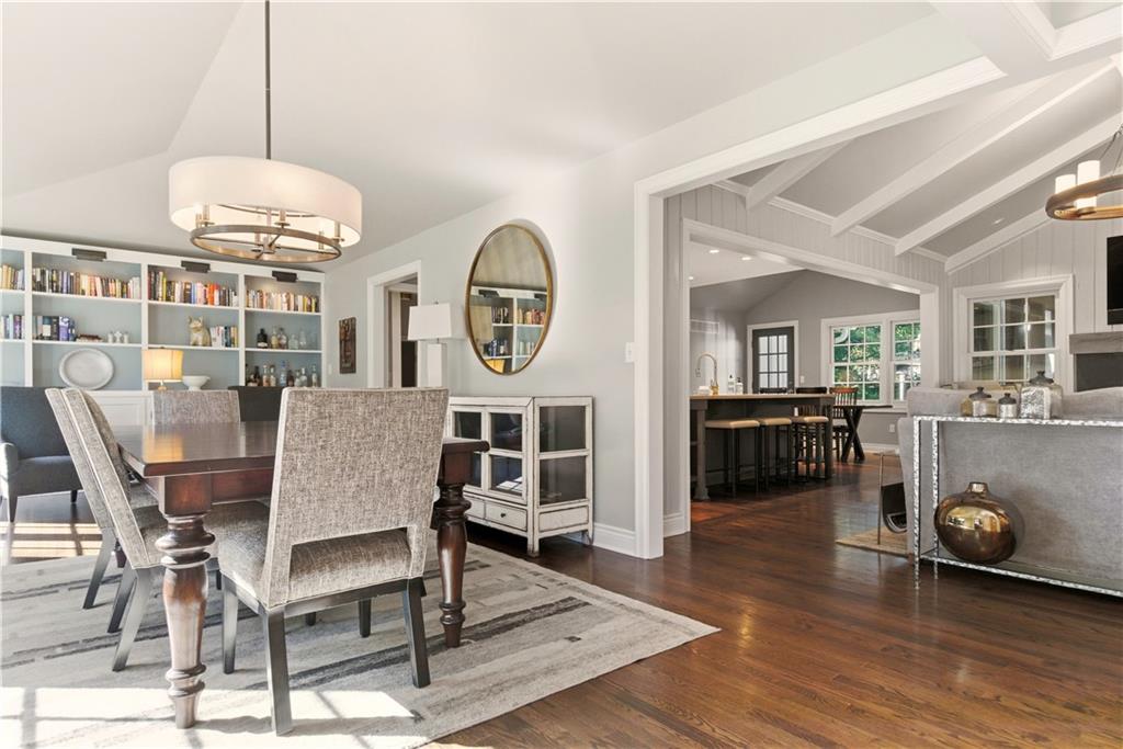 3204 West 81st Terrace Leawood, KS 66206 - Photo 7 of 68