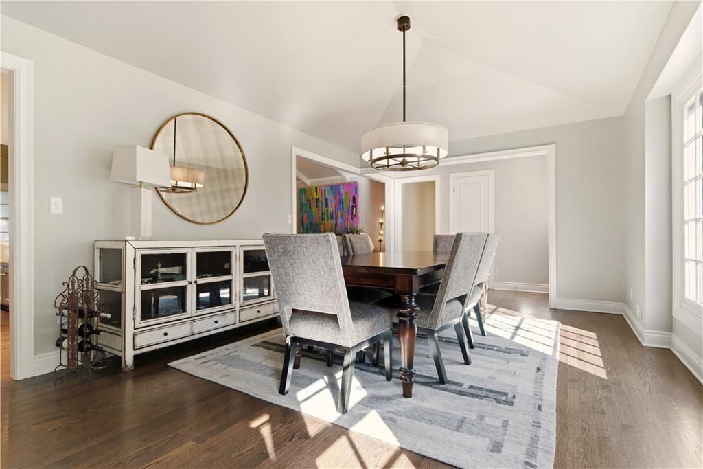 3204 West 81st Terrace Leawood, KS 66206 - Photo 8 of 68