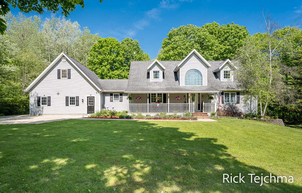 10345 Red Oak Ridge Howard City, MI 49329 - Photo 3 of 80 3
