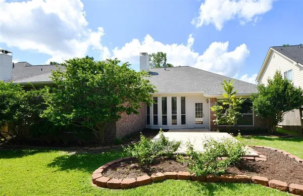 $2,400 | 3111 Zelko Drive, Pearland, TX 77584