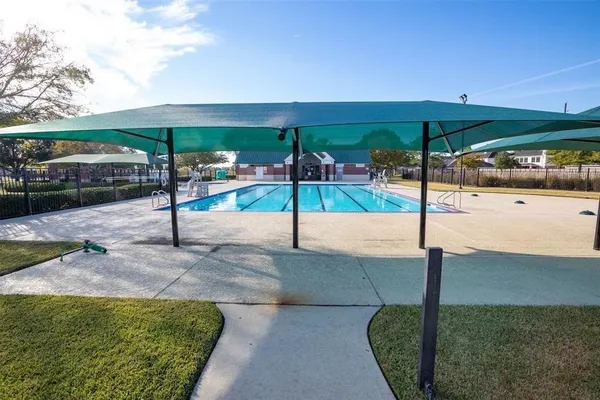 $2,400 | 3111 Zelko Drive, Pearland, TX 77584