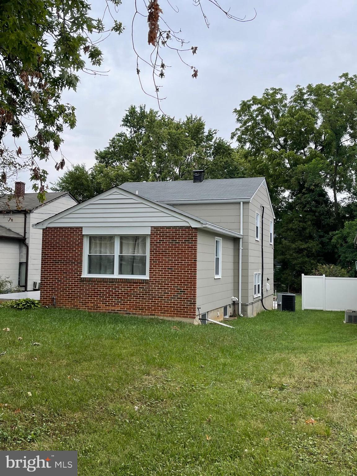 5940 Johnnycake Road Baltimore, MD 21207 - Photo 6 of 24 frontside