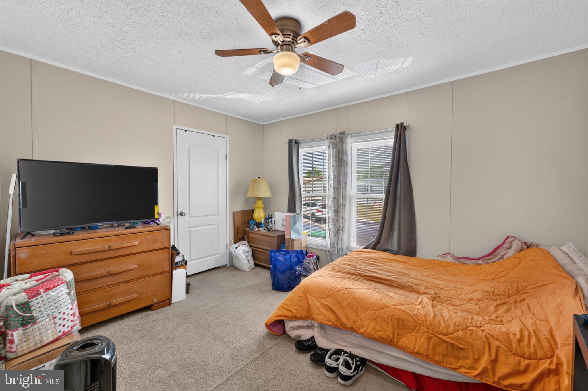 412 Ranee Loop Bear, DE 19701 - Photo 23 of 24 Cozy bedroom with natural light.