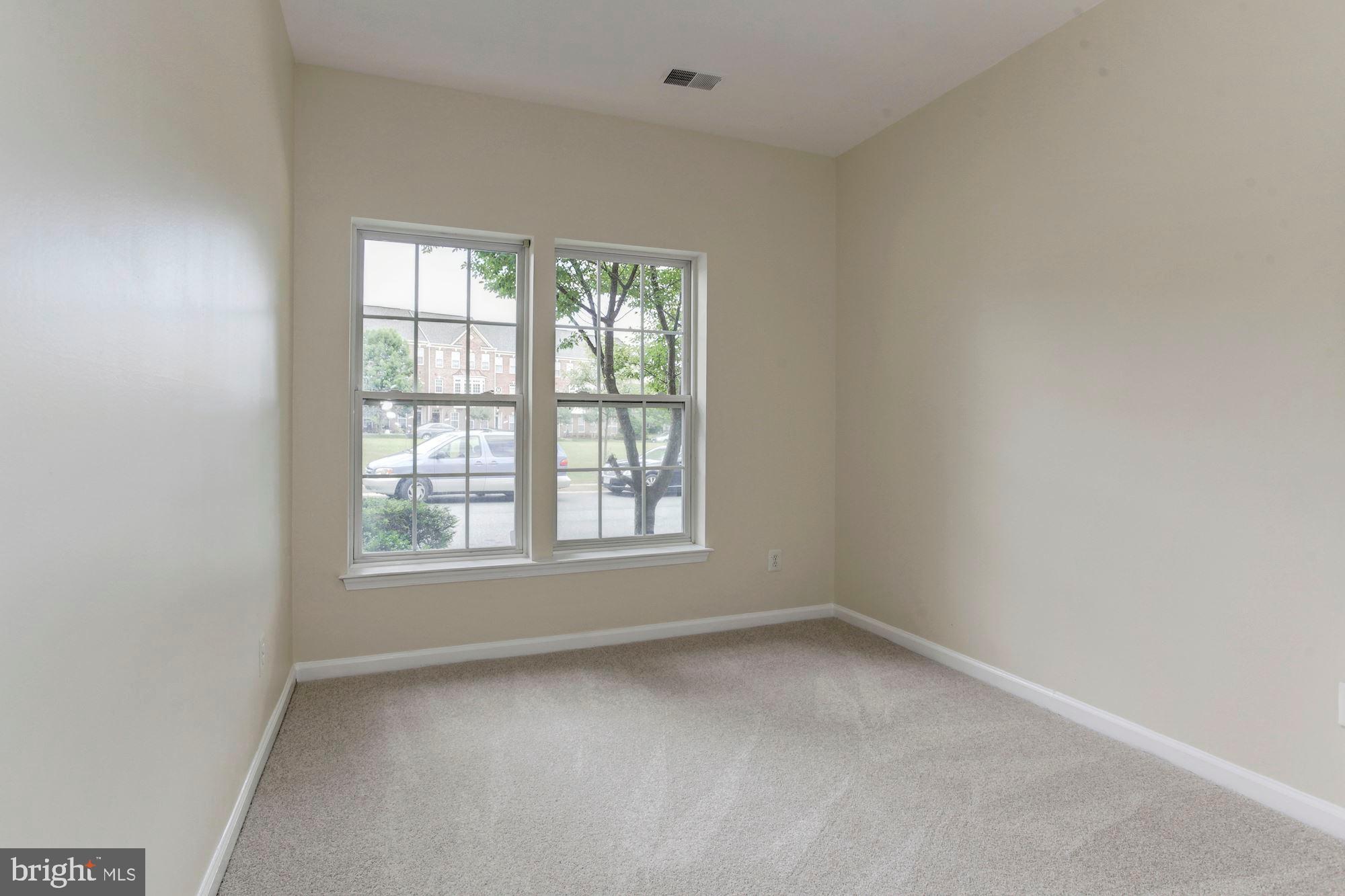 16618 Barge Circle Woodbridge, VA 22191 - Photo 19 of 65 Lower Level Bedroom