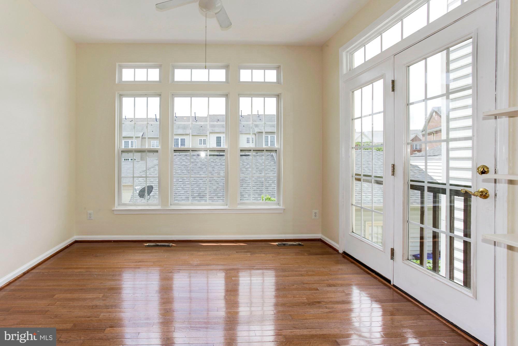 16618 Barge Circle Woodbridge, VA 22191 - Photo 40 of 65 Main level extension with hardwood floor