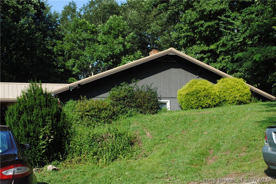 792 East Camp Jerry Road English, IN 47118 - Photo 3 of 29