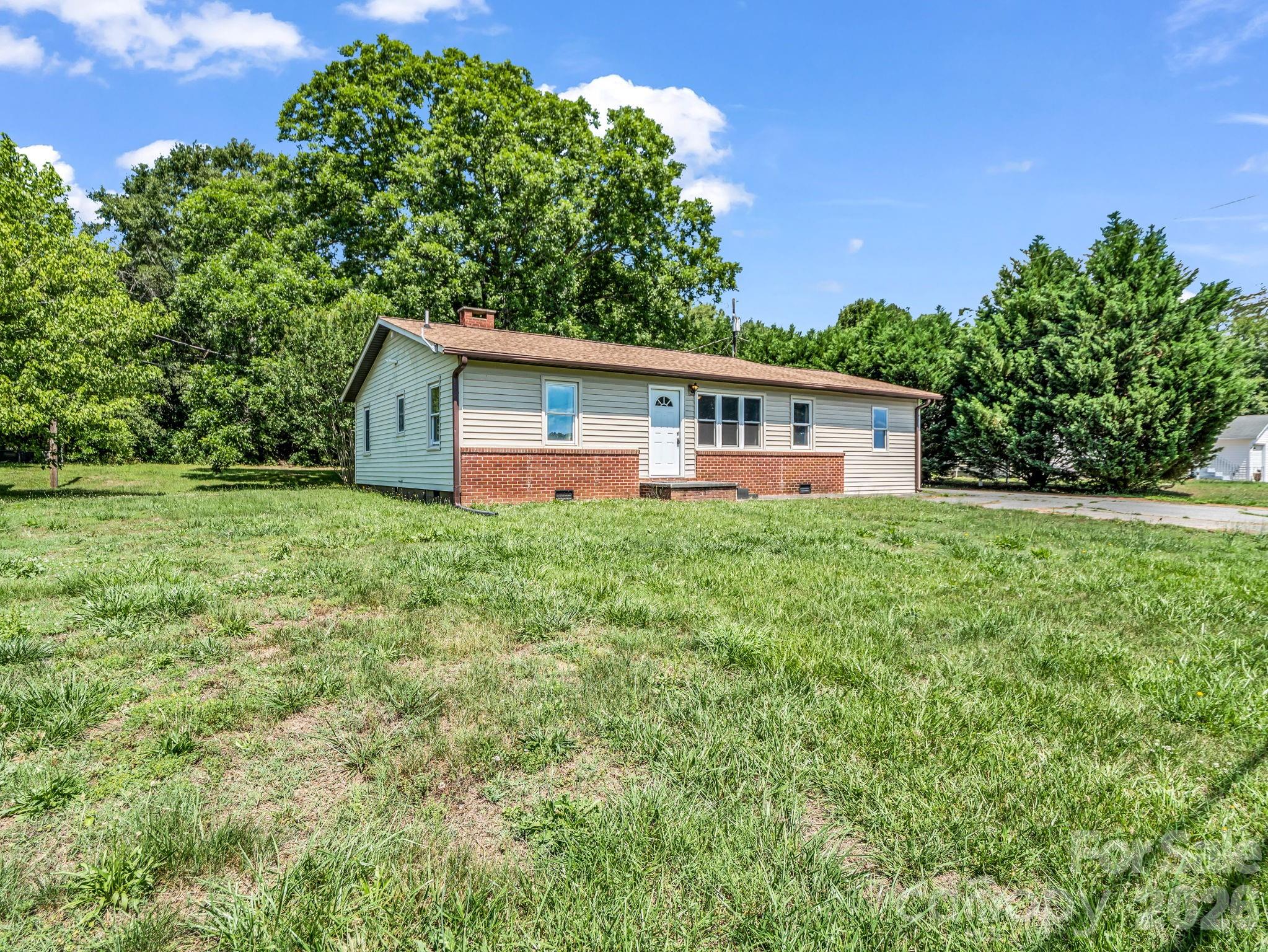 1758 Chase High Road Forest City, NC 28043 - Photo 2 of 29