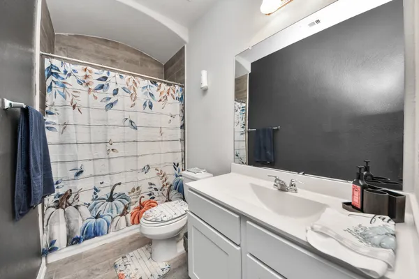$2,900 | 14718 Black Rail Drive, Houston, TX 77049