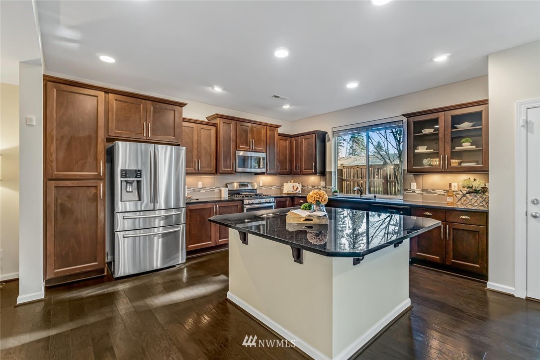 3522 198th Place Southeast Bothell, WA 98012 - Photo 8 of 35