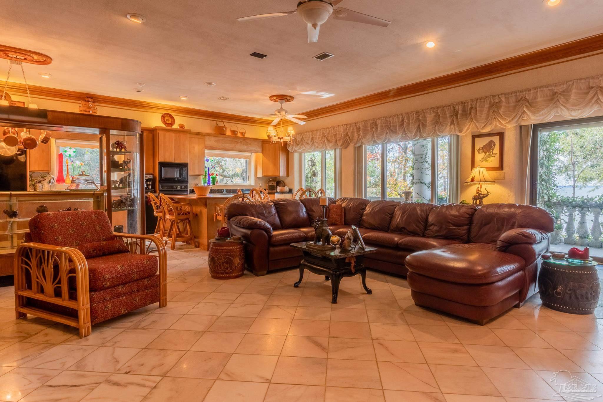 617 Garcon Point Road Milton, FL 32583 - Photo 14 of 50 Gallery Image 14