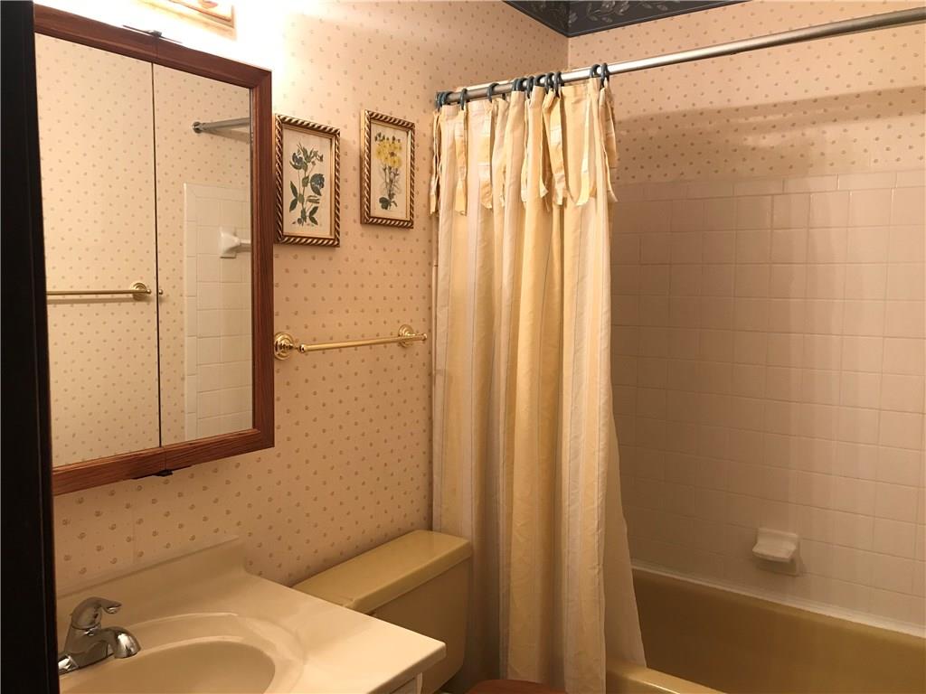 5517 Furnas Road Indianapolis, IN 46221 - Photo 11 of 21 Gallery Image 11