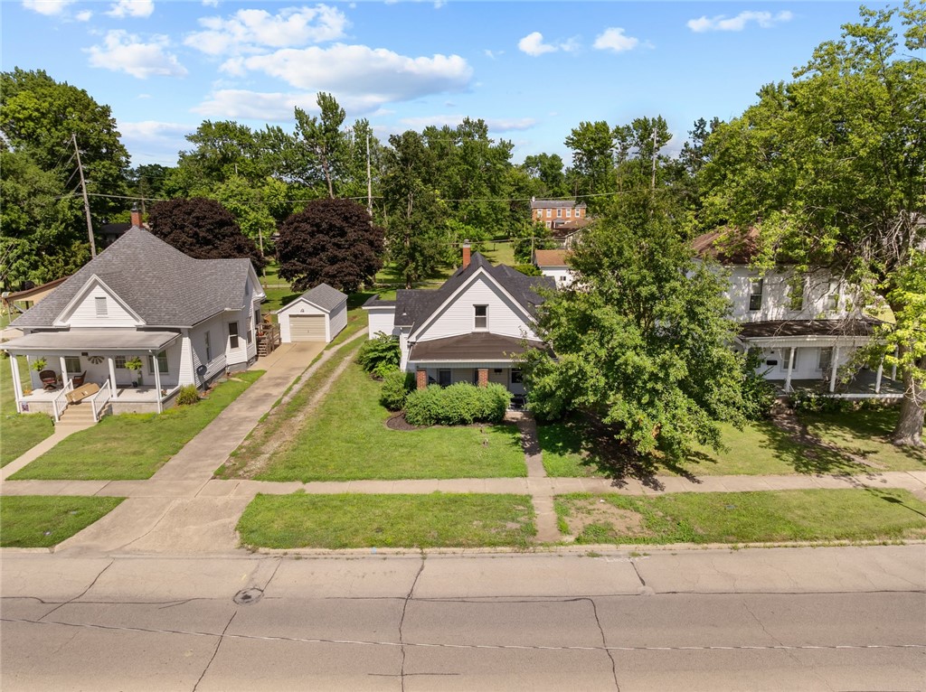 702 North Main Street Paris, IL 61944 - Photo 27 of 37