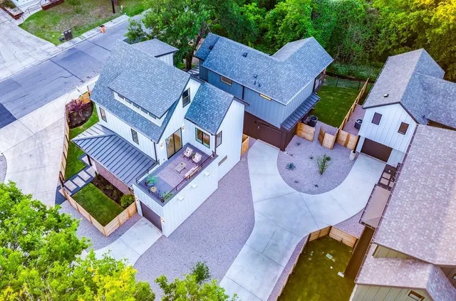 $539,000 | 1713 East M. Franklin Avenue, Unit 2, Austin, TX 78721