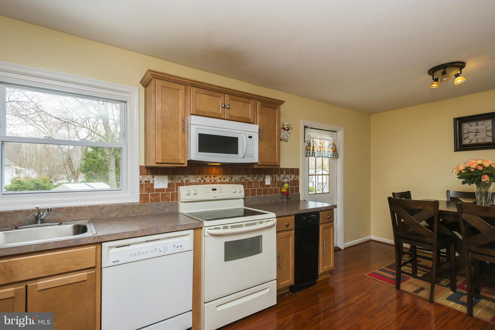 2239 Dairy Farm Road Gambrills, MD 21054 - Photo 6 of 23 Kitchen