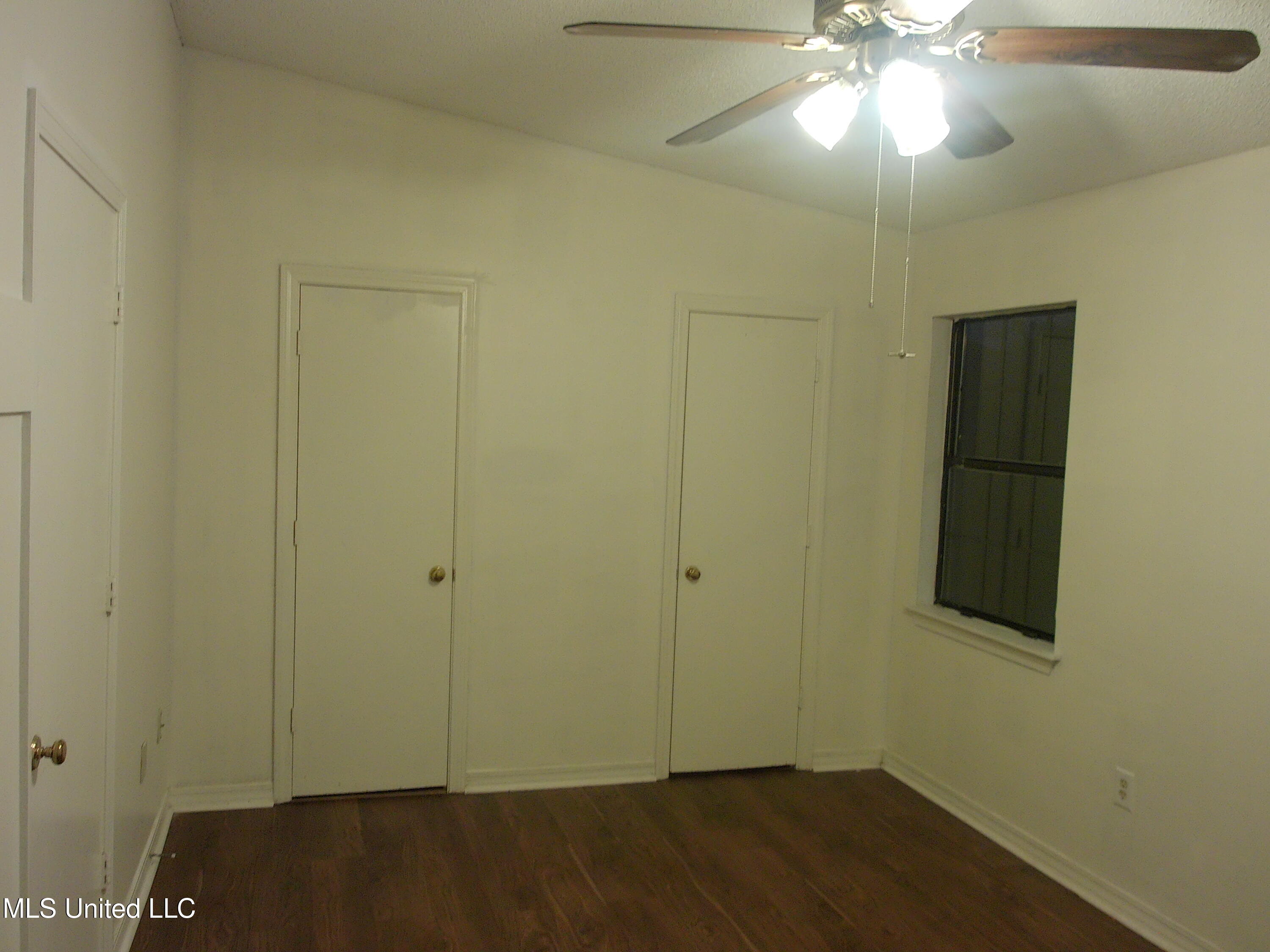 758 Wicklow Place, Unit B Ridgeland, MS 39157 - Photo 14 of 19 Bedroom1