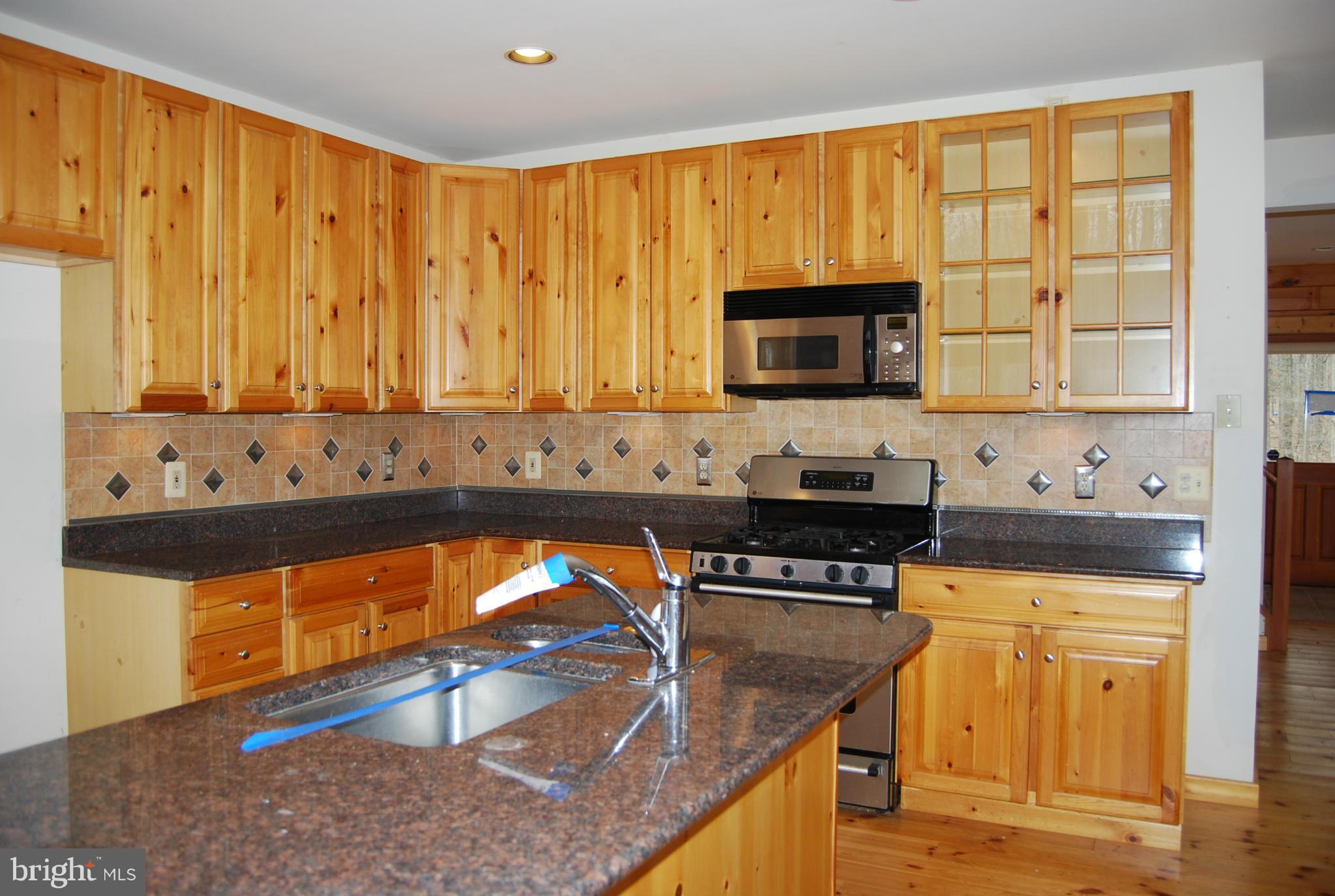 23868 New Mountain Road Aldie, VA 20105 - Photo 5 of 26 Kitchen
