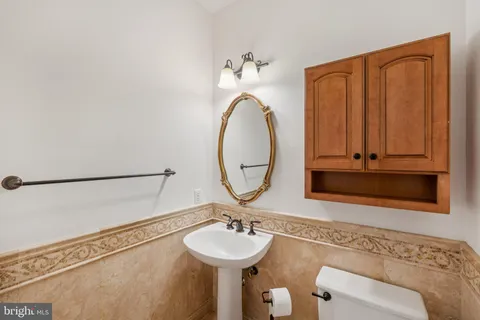 $1,549,000 | 4 Yellow Plum Court, Rockville, MD 20850