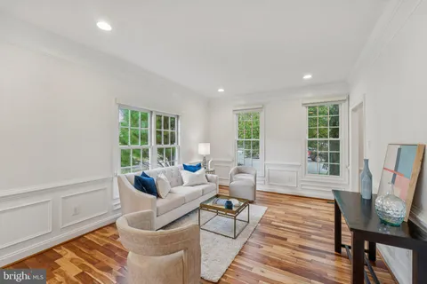 $1,549,000 | 4 Yellow Plum Court, Rockville, MD 20850