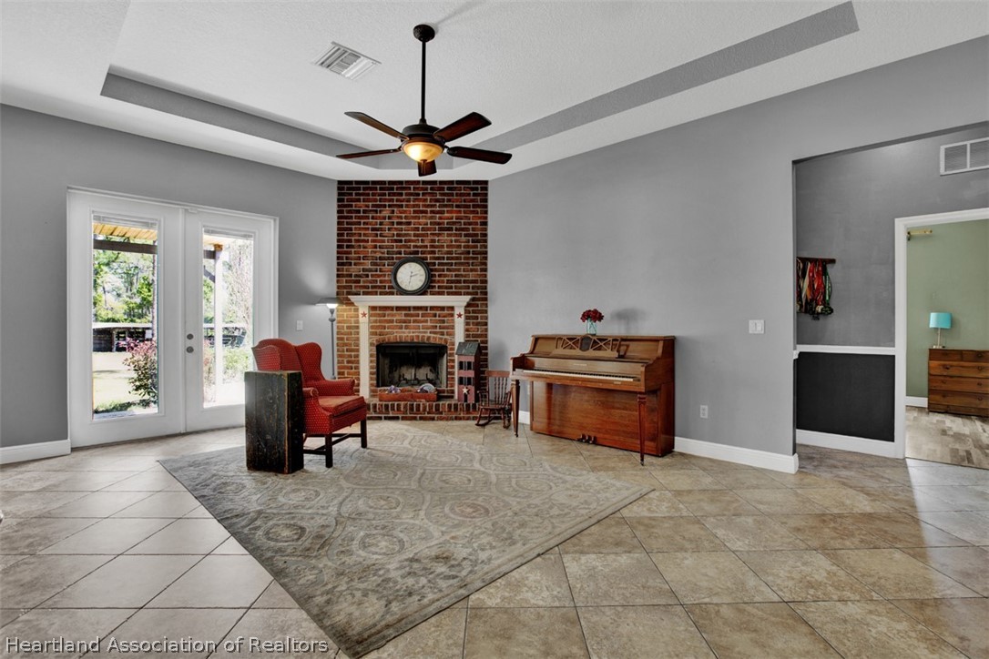 5668 Apple Road Sebring, FL 33875 - Photo 3 of 36 Gallery Image 3