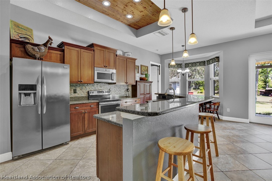 5668 Apple Road Sebring, FL 33875 - Photo 5 of 36 Gallery Image 5