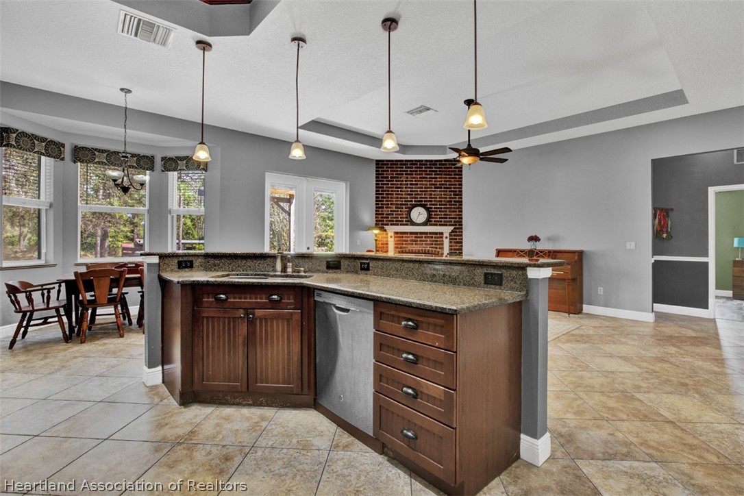5668 Apple Road Sebring, FL 33875 - Photo 7 of 36 Gallery Image 7