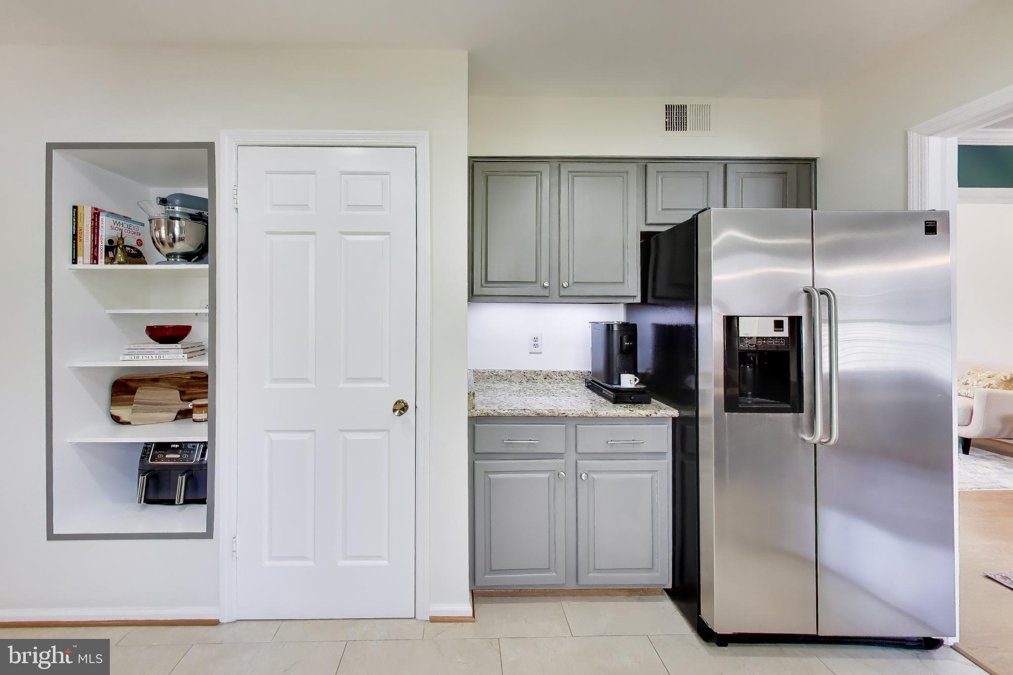 10150 Red Spruce Road Fairfax, VA 22032 - Photo 13 of 70 Kitchen has a Pantry and Built-Ins