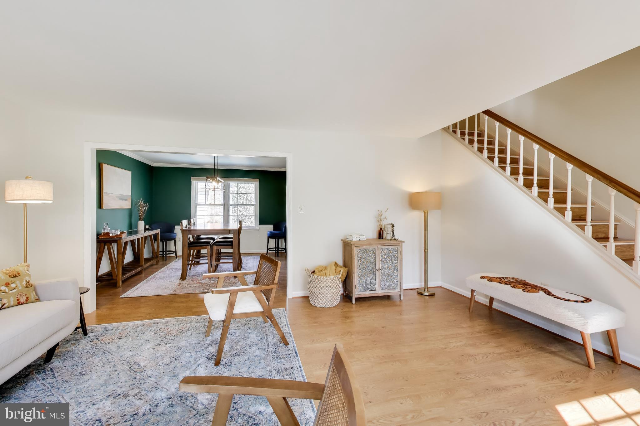 10150 Red Spruce Road Fairfax, VA 22032 - Photo 7 of 70 Living Room
