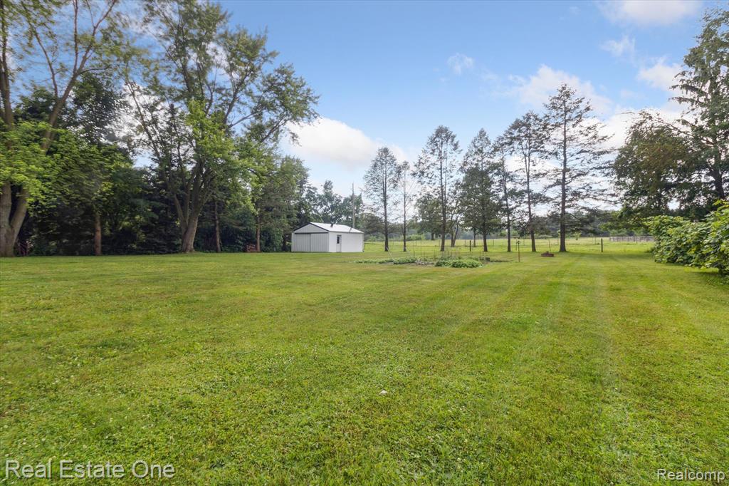 3920 Childs Lake Road Milford, MI 48381 - Photo 43 of 51