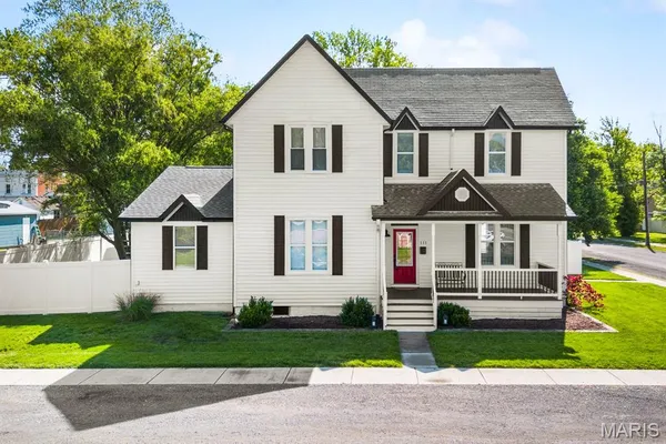 $349,900 | 111 South Monroe Street, Freeburg, IL 62243