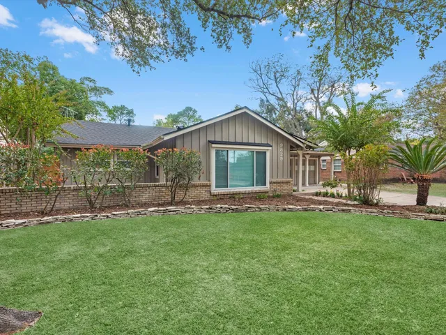 $2,700 | 9829 Cedardale Drive, Houston, TX 77055