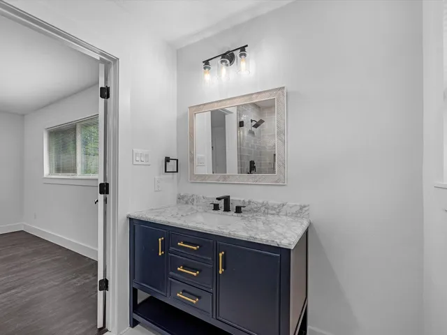 $2,700 | 9829 Cedardale Drive, Houston, TX 77055