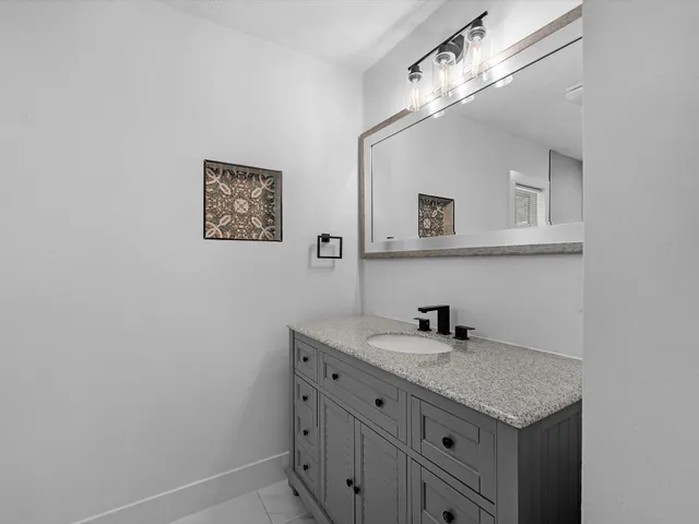 $2,700 | 9829 Cedardale Drive, Houston, TX 77055