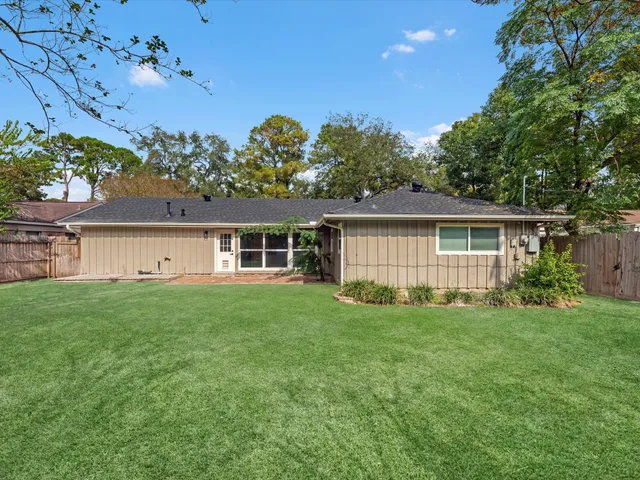 $2,700 | 9829 Cedardale Drive, Houston, TX 77055