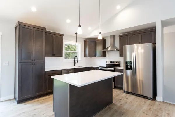 $625,000 | 251 Saddle Ridge Lane, River Falls, WI 54022