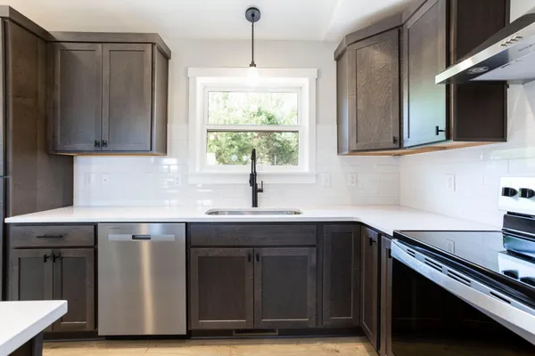 $625,000 | 251 Saddle Ridge Lane, River Falls, WI 54022