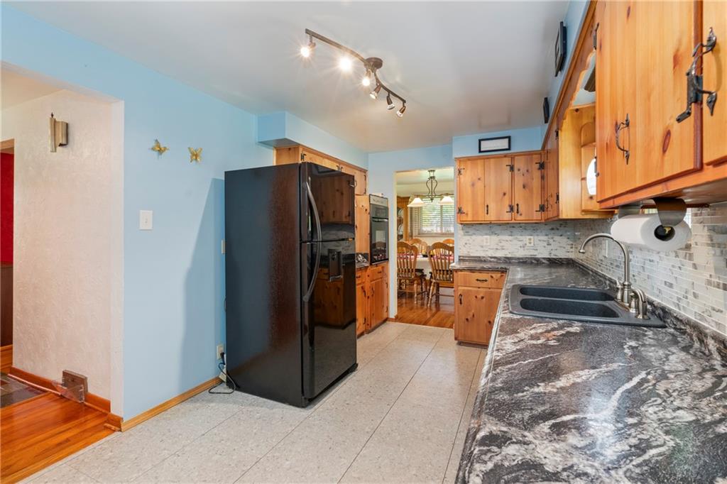 306 Rock Run Road Elizabeth, PA 15037 - Photo 11 of 44