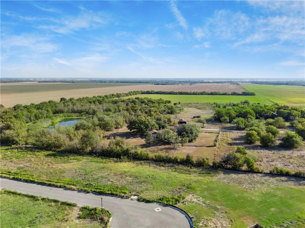 10912 Granada Drive Waco, TX 76708 - Photo 3 of 9 a view of a city
