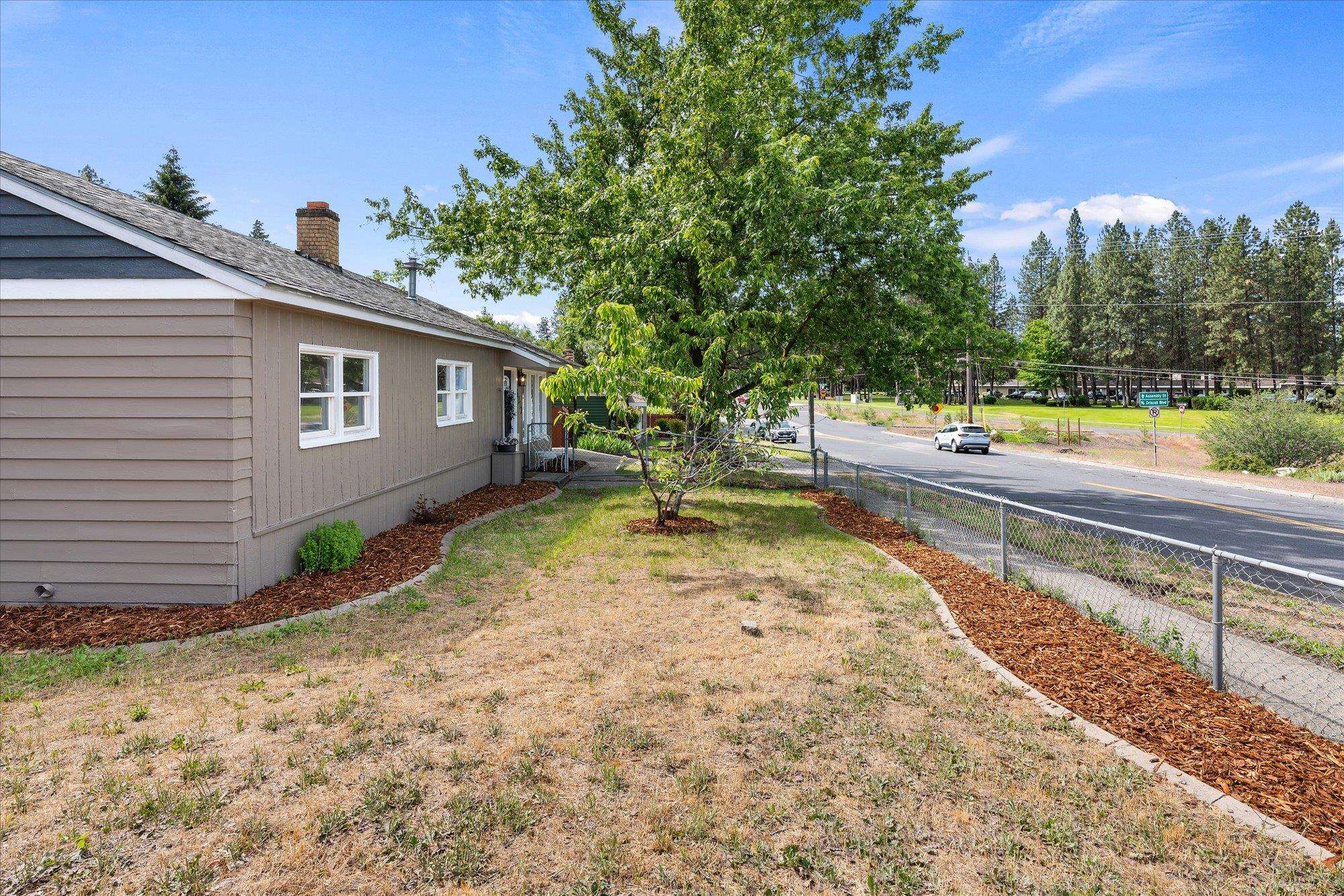 6212 North Assembly Street Spokane, WA 99205 - Photo 25 of 28