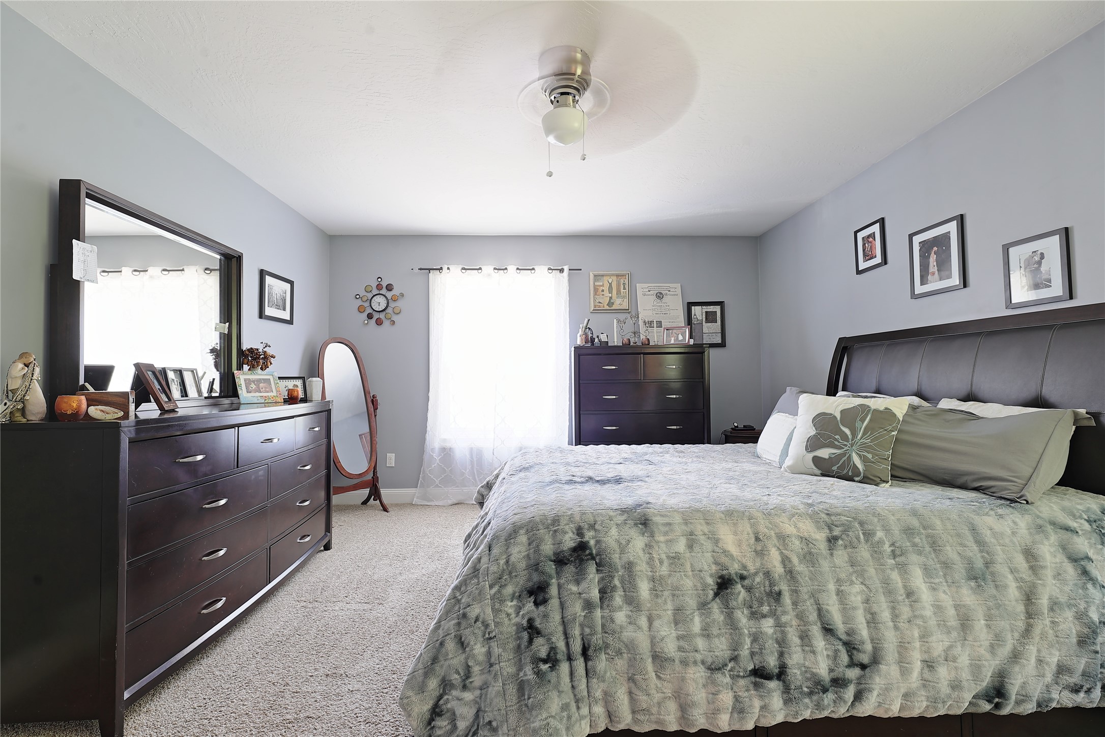 387 Harbor Road Erie, PA 16511 - Photo 15 of 26 Primary Bedroom with Full Bath